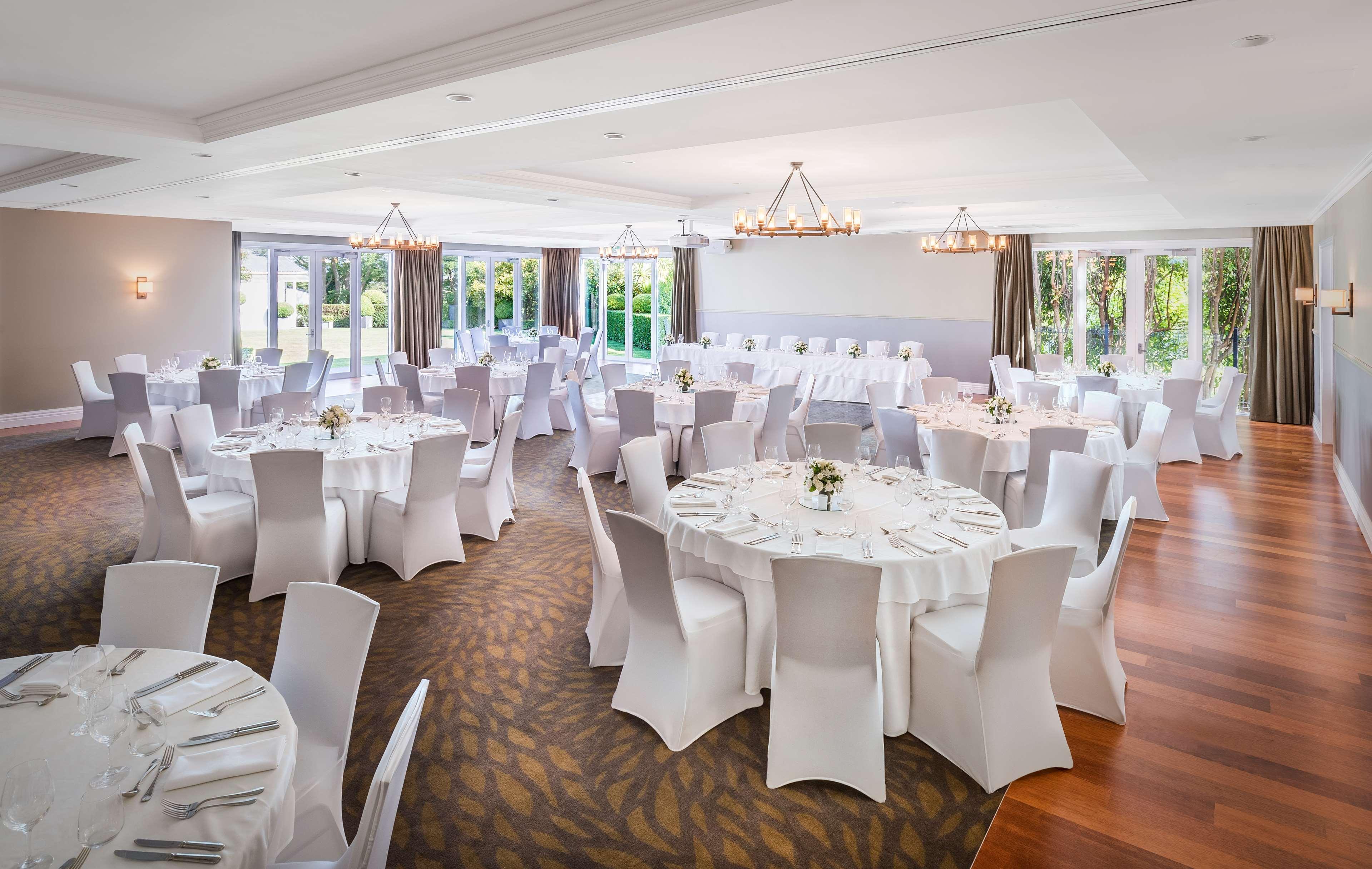 Hilton Lake Taupo Exterior photo