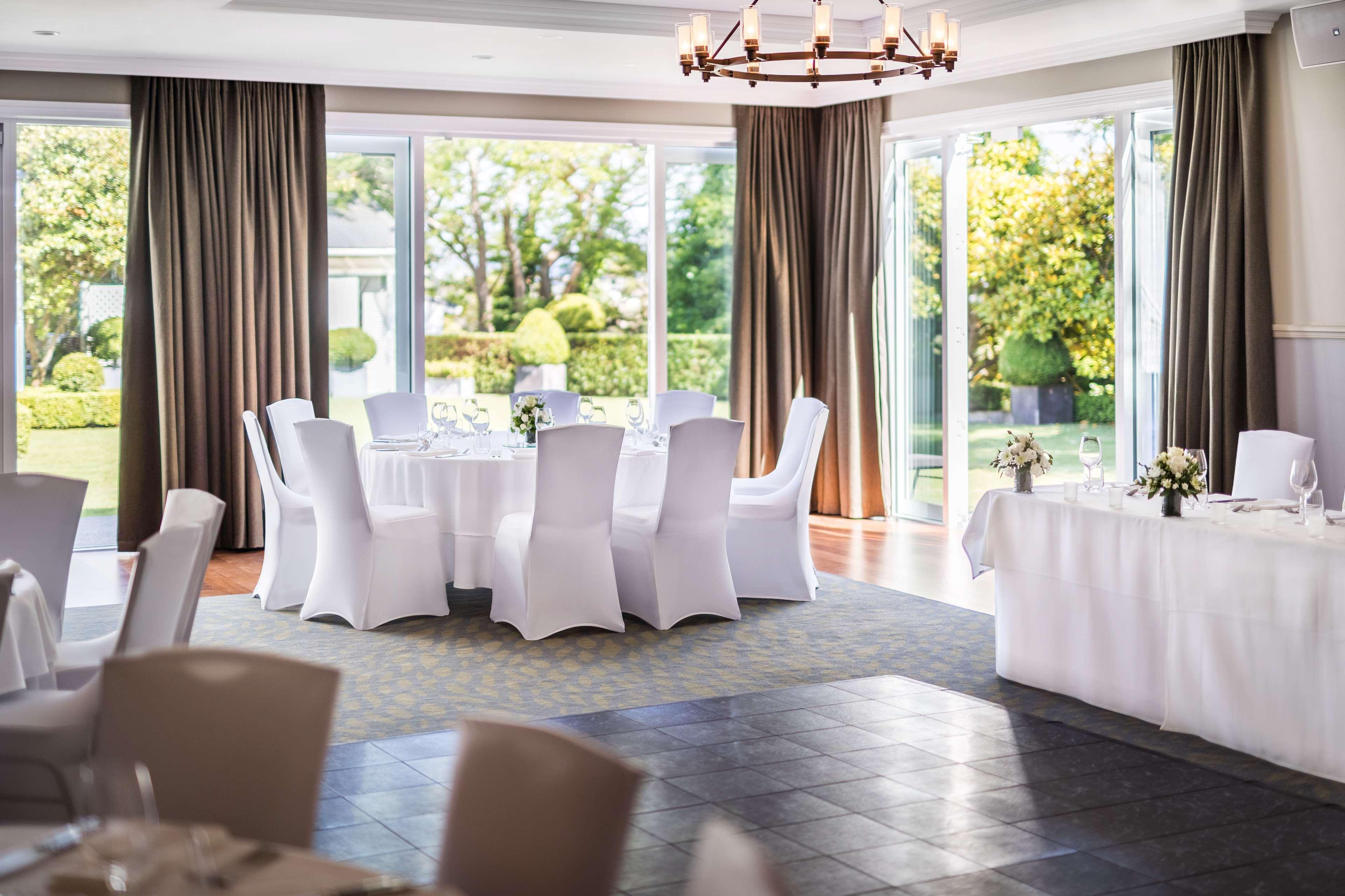 Hilton Lake Taupo Exterior photo