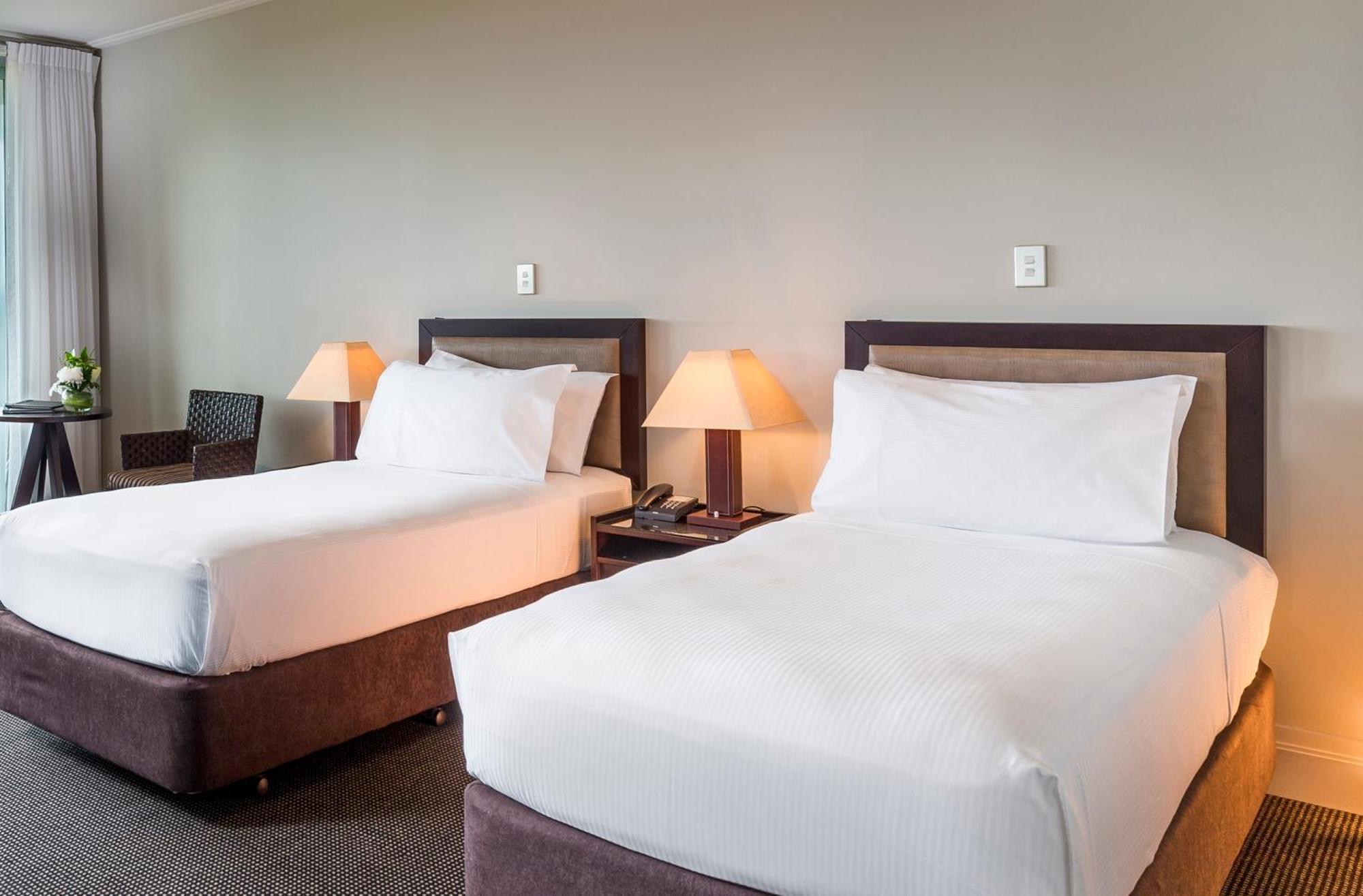 Hilton Lake Taupo Exterior photo