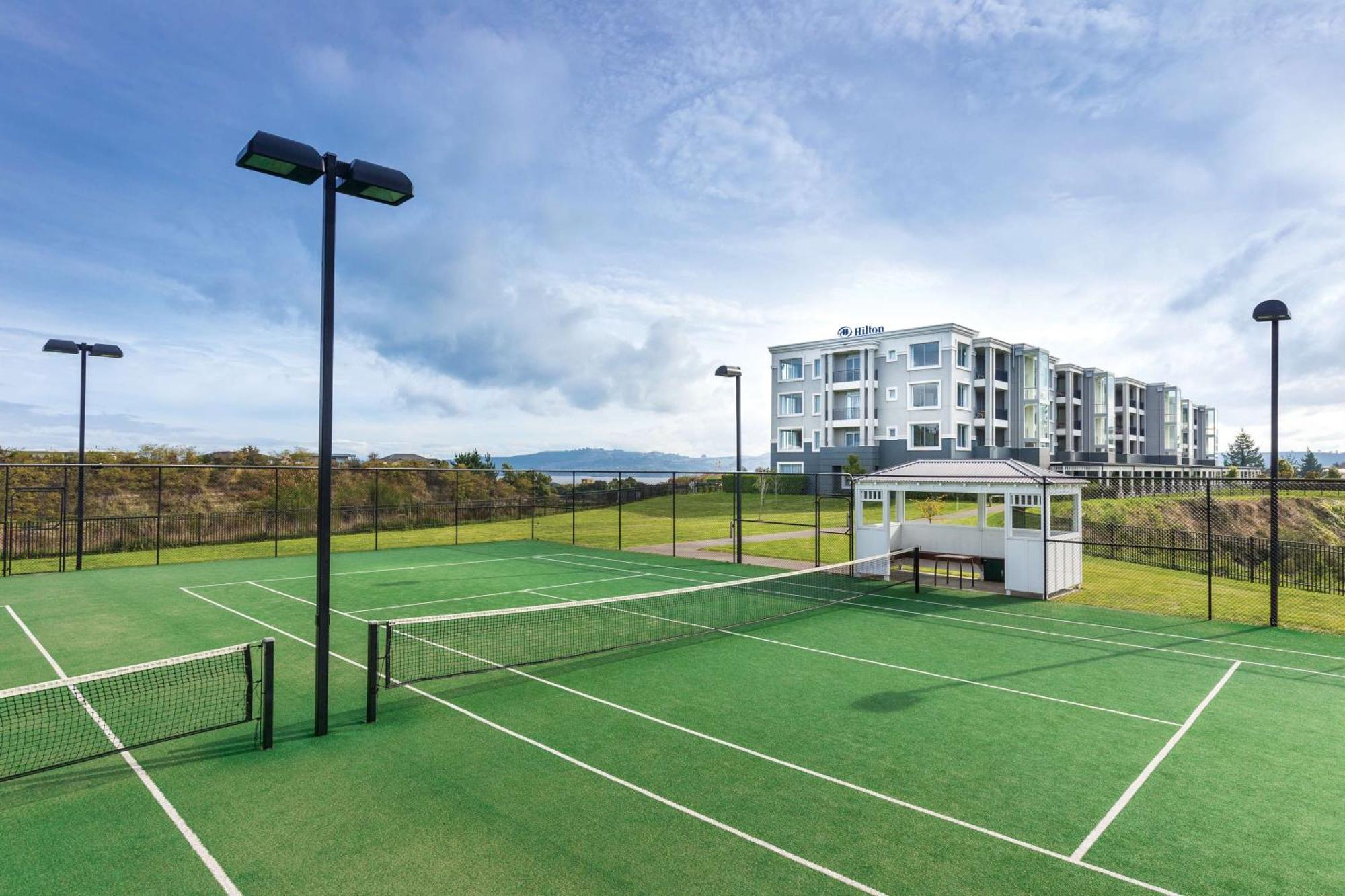 Hilton Lake Taupo Exterior photo